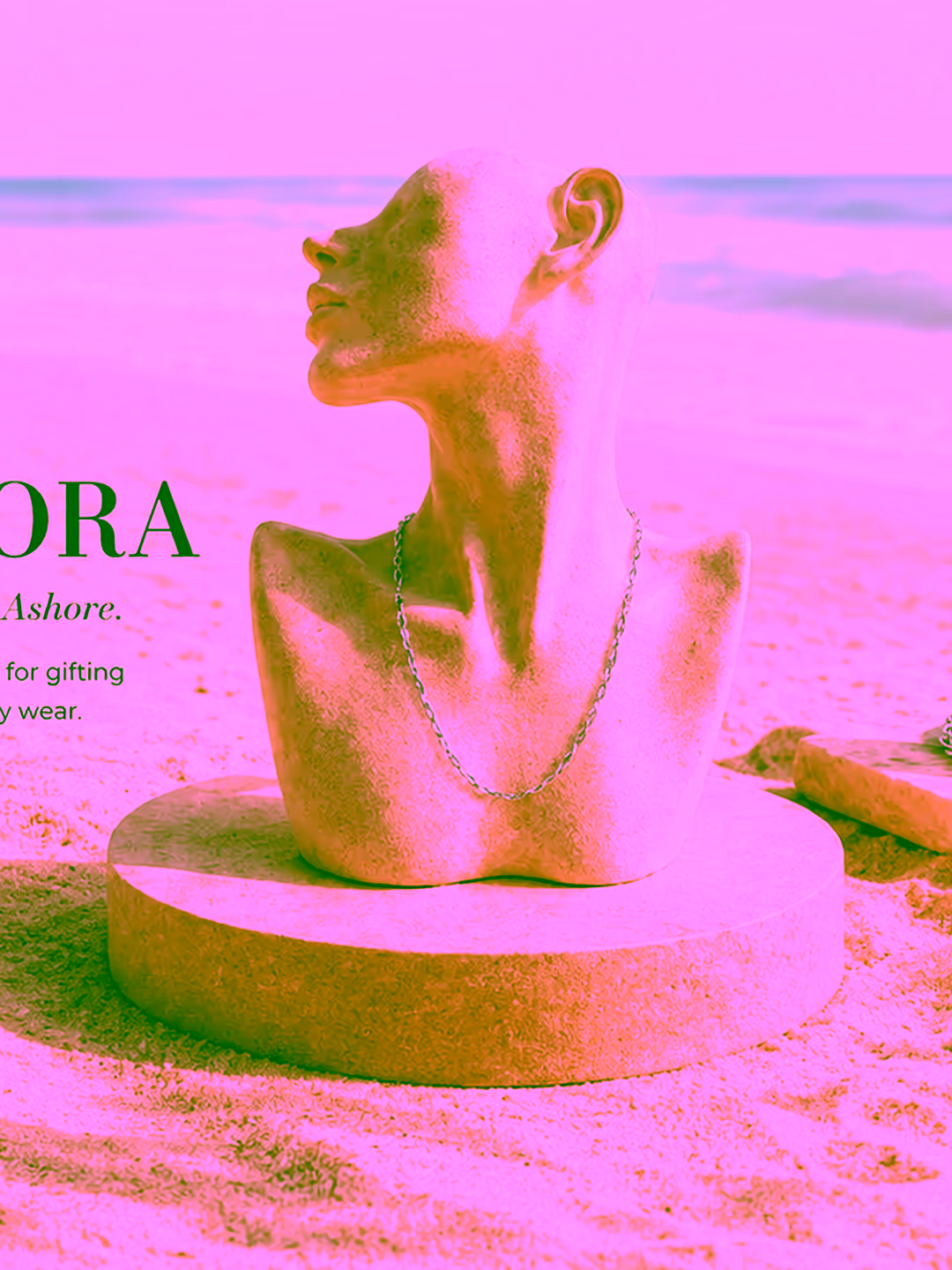 Editorial Vinora jewelry campaign centerpiece on wet sand
